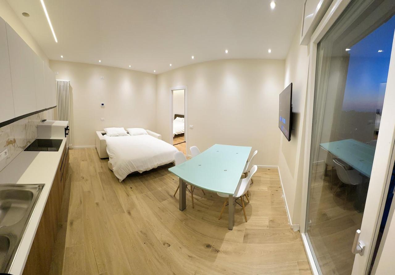 Attici Alba E Tramonto Ospedale E Vista Apartment Brescia Ngoại thất bức ảnh